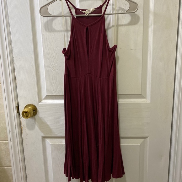 AE Soft and Sexy Keyhole Dress - Picture 2 of 7